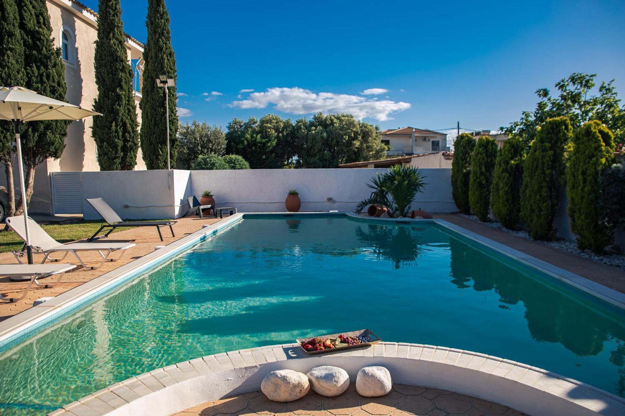 Lagonisi Luxury Escape Exterior photo
